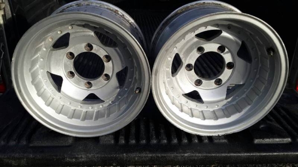 ขายแม็ก 15x8.5 นิ้วล้นๆ ถูกๆ