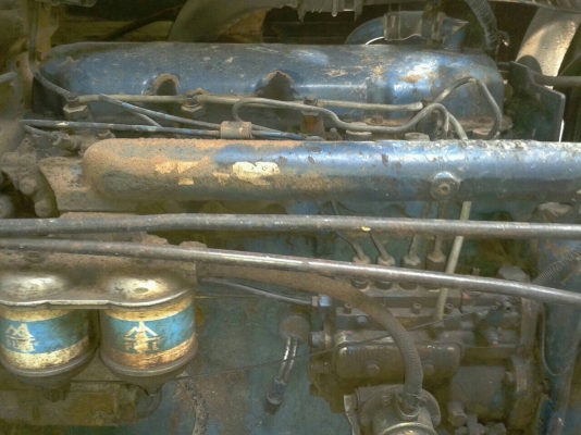 ขายรถไถ FORD ลดจาก 350,000 เหลือ 320,000