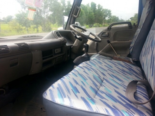 ขายดั้มเกษตร ISUZU NKR110แรง เครื่องดี แคชซีสวย ยางดี ภายในสวย แอร์เย็น เอกสารพร้อมโอน สนใจโทร 090-8588220คุณนะ