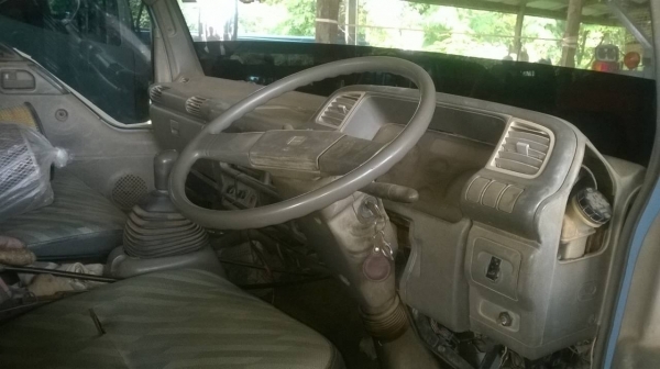 ขาย 6 ล้อดั้ม NPR 120 ห้างแท้ คัสซีสวยตลอดเส้น  เครื่อง 4HF1 120 ฝาขาว พวงมาลัยพาวเวอร์ ทะเบียนเต็มพร้อมโอน ราคาต่อรองได้ครับ