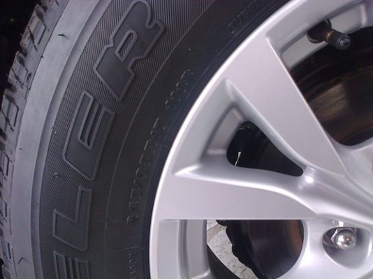 ล้อปา2014ป้ายแดงพร้อมยาง24565R17บิดโตนปี14เส้นสีตุมสวยๆ