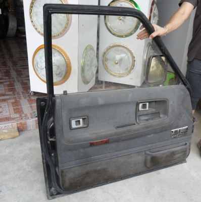 ประตูไฟฟ้า HERO  1 คู่