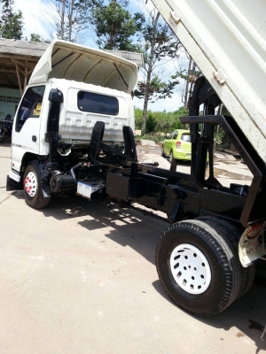 ISUZU NPR ELF ISUZU NPR ELF