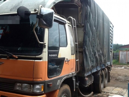 HINO FL3H ยอดจัดไฟแนนซ์ได้ 550,000 บาทค่ะ