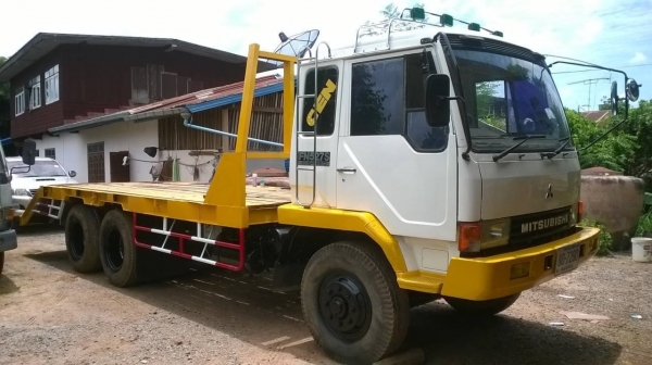 ขายเทนเลอร์ ไอ้หลง FN527M-TD พร้อมใช้งาน เครื่องเดิม 6D16 195 แรงม้า เกียร์ 10 สปีด เบรคใหญ่เพลาบุ๋ม ทะเบียนพร้อมโอนครับ