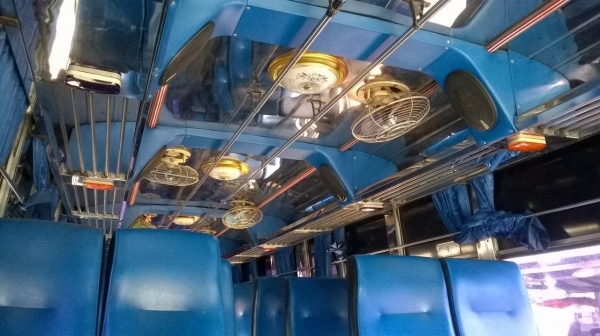 ขายรถบัส เป็นรถพัดลมยาว 12 เมตร คัสซีนิสสัน เครื่องนิสสัน PE6 260 แรงม้า ช่วงล่างนิสสัน เบรคทิฟฟี่ ทะเบียนพร้อมโอนครับ ขายรถบัส เป็นรถพัดลมยาว 12 เมตร คัสซีนิสสัน เครื่องนิสสัน PE6 260 แรงม้า ช่วงล่างนิสสัน เบรคทิฟฟี่ ทะเบียนพร้อมโอนครับ