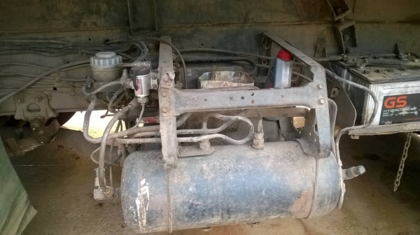 ขาย ISUZU DECA 270 แรงม้า 2 คานหน้า ดั้มสามมิตรคอกเกษตร สภาพพร้อมใช้งาน คัสซีสวย เครื่องแห้ง ยางเต็ม เก๋งบางเดิมไม่เคยทำสี มีลำโพงลากลูก ทะเบียนพร้อมโอน ราคาคุยกันได้ครับ