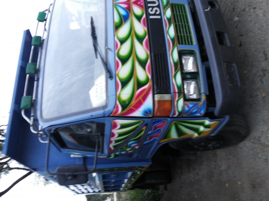 isuzu 6 ล้อ NPR รถสวย isuzu 6 ล้อ NPR รถสวย