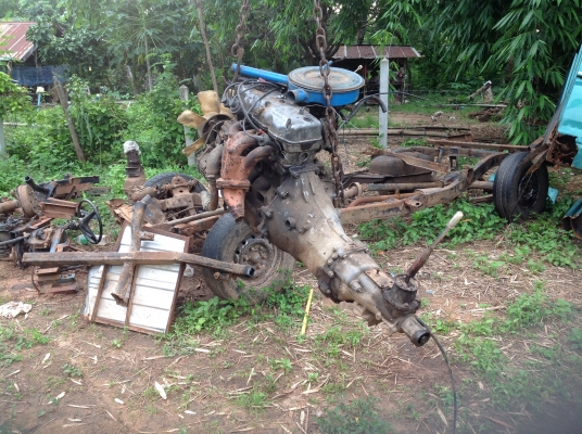 ขายถูก 4,200฿เครื่องพร้อมเกียร์ มัสด้าเล็ก เอาไว้เป็นอะไหล่