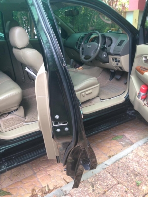 ขาย TOYOTA Fortuner 2.7VVTi V.2 ปี2010 ขาย TOYOTA Fortuner 2.7VVTi V.2 ปี2010