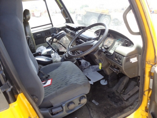 ขายหัวเก๋ง  นิสสัน นิวคอนดอร์ 2ใบปัด