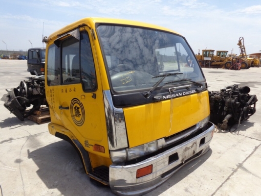 ขายหัวเก๋ง  นิสสัน นิวคอนดอร์ 2ใบปัด