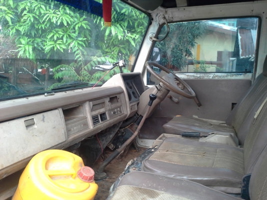 ขายรถเทลเลอร์หกล้อ NISSAN