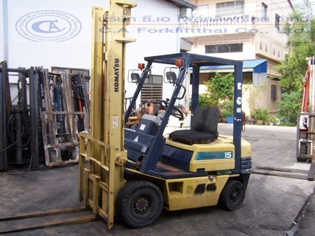 ขาย รถโฟล์คลิฟท์ KOMATSU รุ่น FG15-15