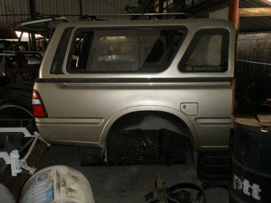 ขายกระบะรถ