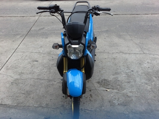 zoomer x  ปี 57   รถหลุดจำนำ รถบ้าน สวย  เครื่องแน่น  วิ่ง 8,xxx กว่ากิโล