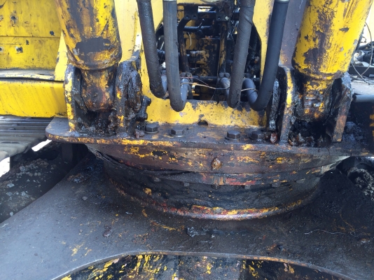 ขายpc200-5หัวสูงคับพร้อมมือคีบเหล็ก