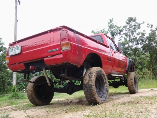 กะบะมิซูเฉินหลงออฟโรด ขับ4 คานแข็งลดราคาเหลือ115000 กะบะมิซูเฉินหลงออฟโรด ขับ4 คานแข็งลดราคาเหลือ115000