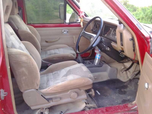 กะบะมิซูเฉินหลงออฟโรด ขับ4 คานแข็งลดราคาเหลือ115000 กะบะมิซูเฉินหลงออฟโรด ขับ4 คานแข็งลดราคาเหลือ115000