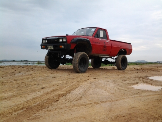 กะบะมิซูเฉินหลงออฟโรด ขับ4 คานแข็งลดราคาเหลือ115000 กะบะมิซูเฉินหลงออฟโรด ขับ4 คานแข็งลดราคาเหลือ115000