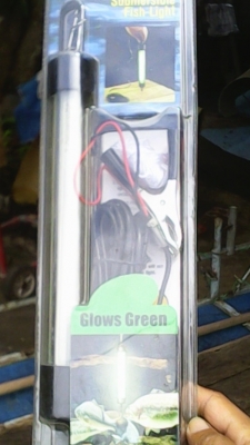 หลอดไฟล่อปลาใต้น้ำ