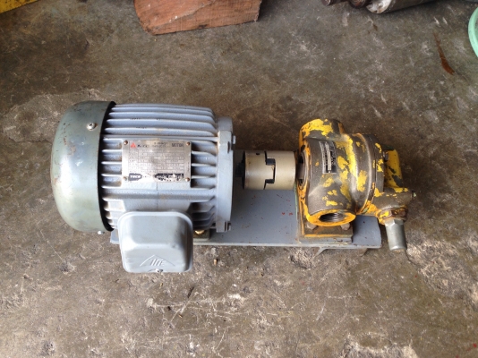 ขายปั้มน้ำมันไฮโดรลิคแบบ Trochoid pump ยี่ห้อ NOP พร้อมมอเตอร์ 1 HP. 380 V สภาพสวย พร้อมใช้งาน