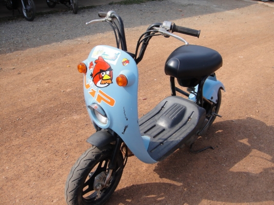 ขายรถคลาสสิค โมอิ สีฟ้า ขายรถคลาสสิค โมอิ สีฟ้า