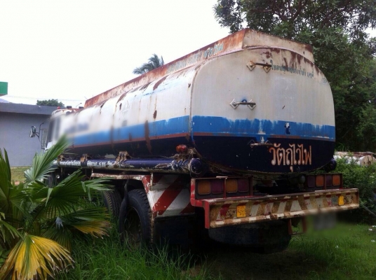 ขายรถสิบล้อบรรจุน้ำมัน MITSUBISHI FN517M เครื่อง 6D16-195 แรง ปี 41