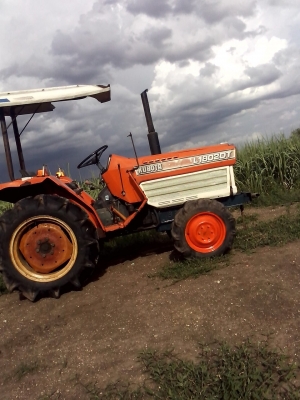 มาแล้วจ้า สีนวนจัดให้ตามคำขอ kubota 1802 DT(โฟร์วิน) สภาพดีเยี่ยม พร้อมใช้งานเลยจ้า มาแล้วจ้า สีนวนจัดให้ตามคำขอ kubota 1802 DT(โฟร์วิน) สภาพดีเยี่ยม พร้อมใช้งานเลยจ้า