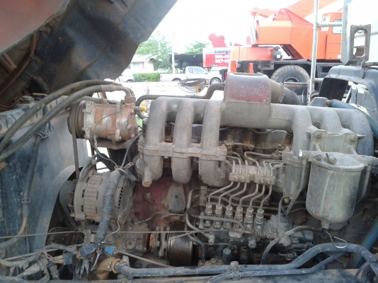 ต้องการขายรถสิบล้อดัมพ์สองเพลา HINO 3M