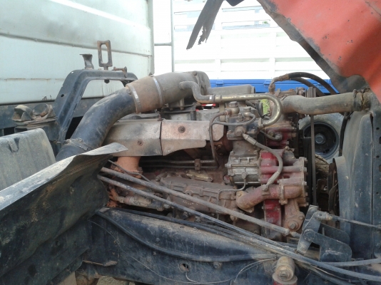 ต้องการขายรถสิบล้อดัมพ์สองเพลา HINO 3M