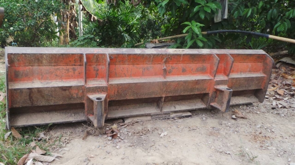 ขายคูโบต้า7040ครับ