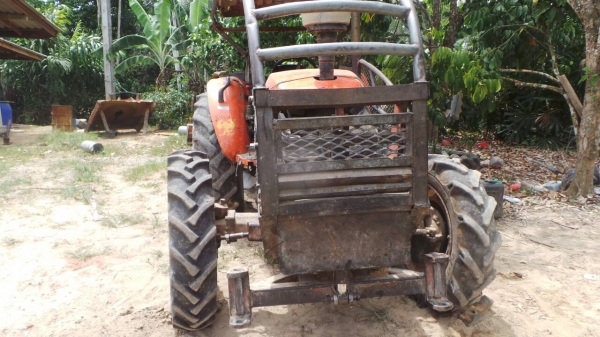 ขายคูโบต้า7040ครับ