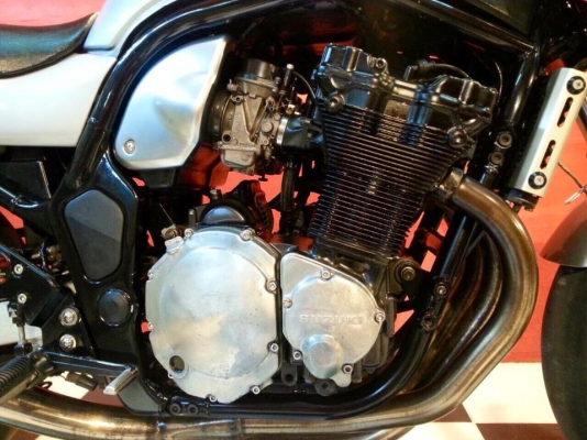 ]] ลูกค้าฝากขาย ราคาด่วนๆ 64500 ฿ SUZUKI BANDIT 1200 cc ปี 1998 สวยๆคับ เอกสาร อินวอย สรรพสามิต แท้ๆครบทุกฉบับ ตัวจิง