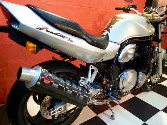 ]] ลูกค้าฝากขาย ราคาด่วนๆ 64500 ฿ SUZUKI BANDIT 1200 cc ปี 1998 สวยๆคับ เอกสาร อินวอย สรรพสามิต แท้ๆครบทุกฉบับ ตัวจิง