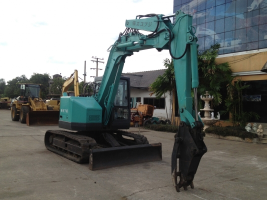 รถขุด S&amp;B55 ยี่ห้อ HANIX ขนาดเท่ากับ PC75  ราคา 450,000.-