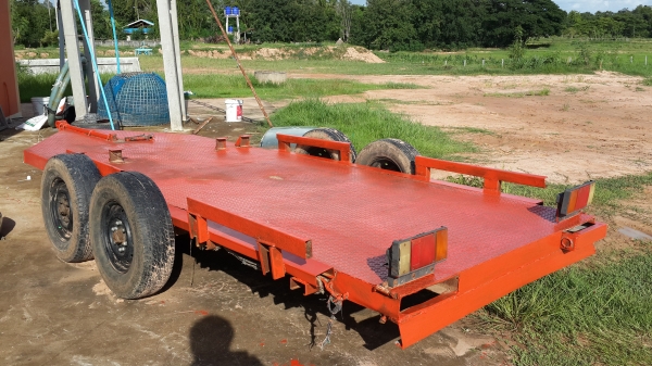 ขาย เทเล่อย์ บรรทุกรถเกี่ยวข้าว ราคาเบาๆ