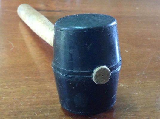 ขายเครื่องมือ DIY มุ้งลวดที่บ้าน ค้อนยางคู่กับลูกกลิ้งมุ้งลวด