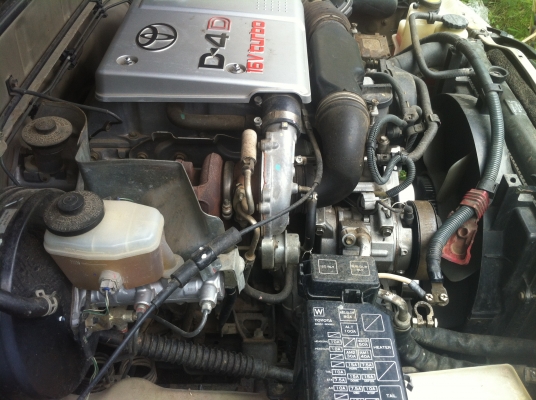 ขาย toyota tiger d4d 2500 ปี 2003       210,000 บาท