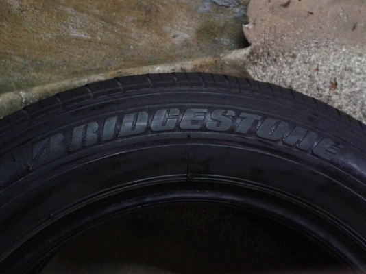 ขาย ยาง 215-60-16 ปี13 บริจสโตน ทูรันซ่า