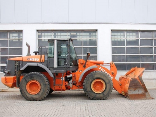 HITACHI ZW250 SN 00264