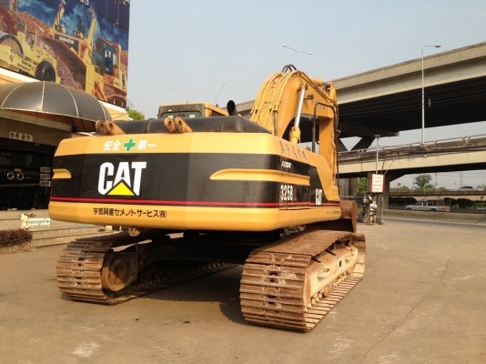 รถขุด CAT 325BL ขนาดใหญ่ ราคา 2,200,000.- ขายถูก สนใจสอบถามรายละเอียดที่คุณชุมพล 086-0044333 หรือที่ www.nmc99.com