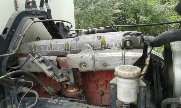 isuzu FTR. 200