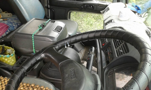 isuzu FTR. 200