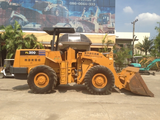 รถตัก FL200 รถสวยพร้อมใช้งาน ขายถูก 790,000.- สอบถามรายละเอียดได้ที่คุณชุมพล 086-0044333 หรือที่ www.nmc99.com