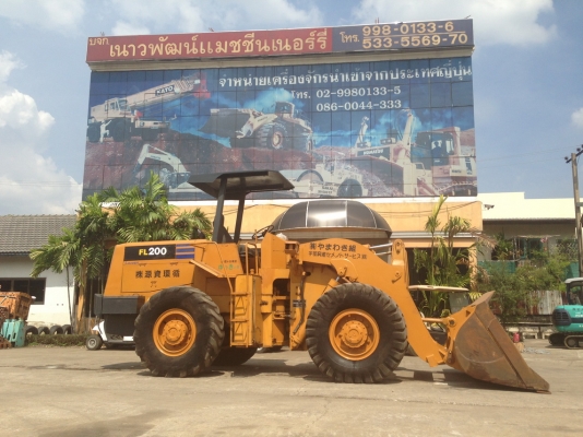 รถตัก FL200 รถสวยพร้อมใช้งาน ขายถูก 790,000.- สอบถามรายละเอียดได้ที่คุณชุมพล 086-0044333 หรือที่ www.nmc99.com