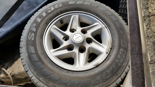 ขายล้อสตาร์ดาพร้อมยาง4วง