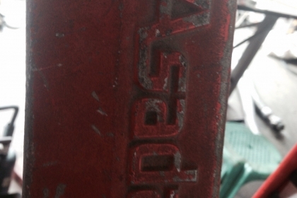 เลื่อยสายพาน Azada (สภาพพรัอมใช้งาน )