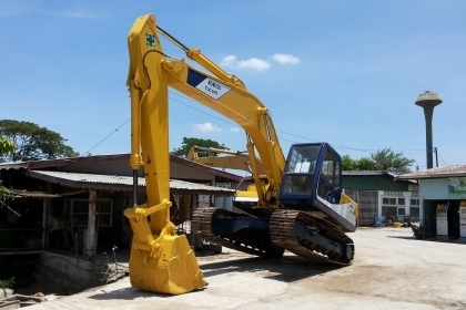 ขายด่วนรถเเม็คโครKOBELCO SK200มาคร์ทีชั่วโมงทำงานน้อย4887รถนอกนำเข้าจากญี่ปุ่นไม่เคยใช้งานเมืองไทยเลย