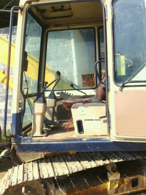 ขายKomatsu Pc60-6 เก่านอก ยังไม่เคยใช้งานในไทย